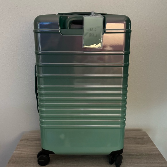BEIS Handbags - Wicked Carry-On Roller in Wicked Green nwt